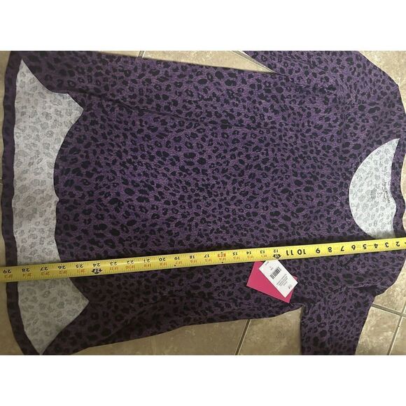 NWT Isaac Mizrahi S Basic Animal Print BlackBerry Tee Blouse - Picture 5 of 6